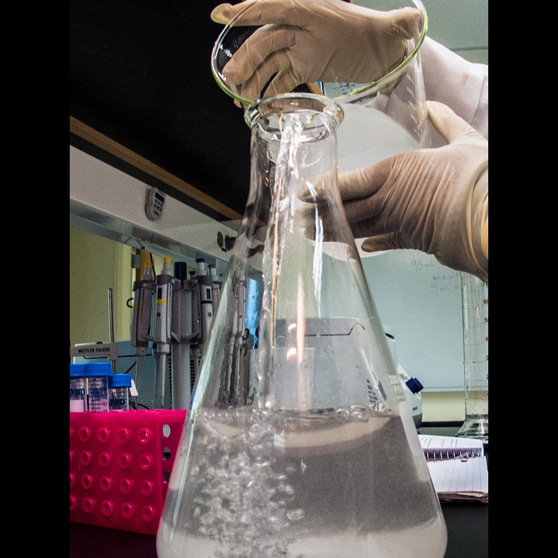 Laboratory glassware and pipette; formulation care